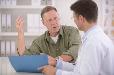Souvent, le patient n'apprend la présence d'une prostatite chronique que lors d'une visite chez le médecin.